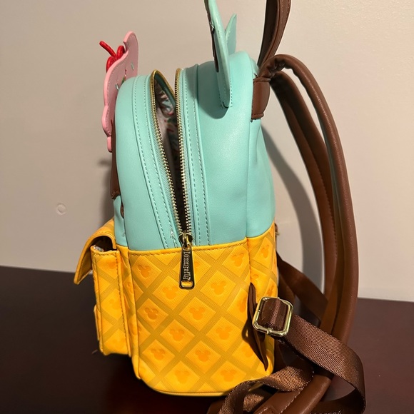 Loungefly Minnie Ice Cream bag - Picture 2 of 6